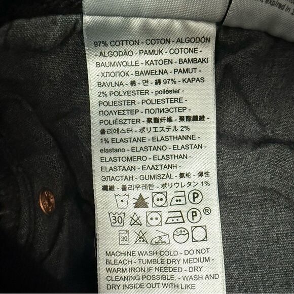 Levi's Premium Wedgie Straight Black Frayed Hem Jeans - Picture 8 of 10